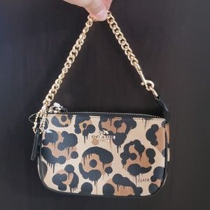 COACH BASEMAN WILD BEAST LEOPARD NOLITA WRISTLET